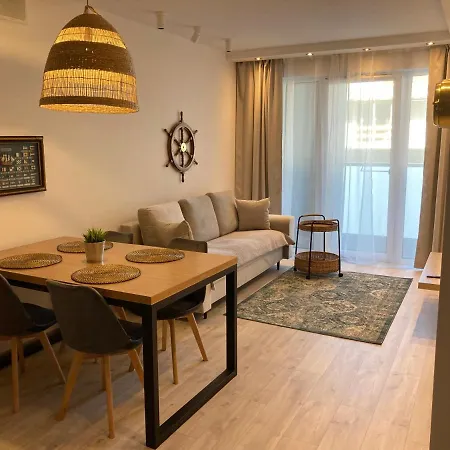 Apartamento Kapitanskie Kasprowicza 20b Basen Sauny Jacuzzi Grota Solna Silownia Kołobrzeg