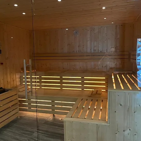 Kapitanskie Kasprowicza 20b Basen Sauny Jacuzzi Grota Solna Silownia