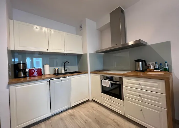 Kapitanskie Kasprowicza 20b Basen Sauny Jacuzzi Grota Solna Silownia Kolobřeh